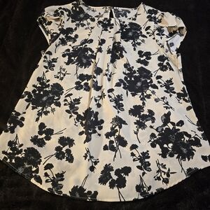 Floral Print Women's Top - Black and White